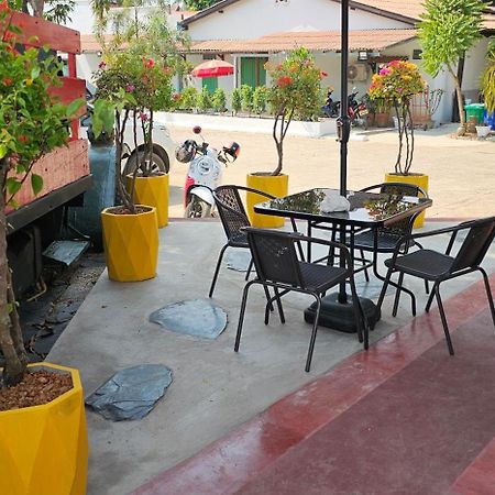 Sabaidee Guesthouse Luang Prabang Exteriör bild