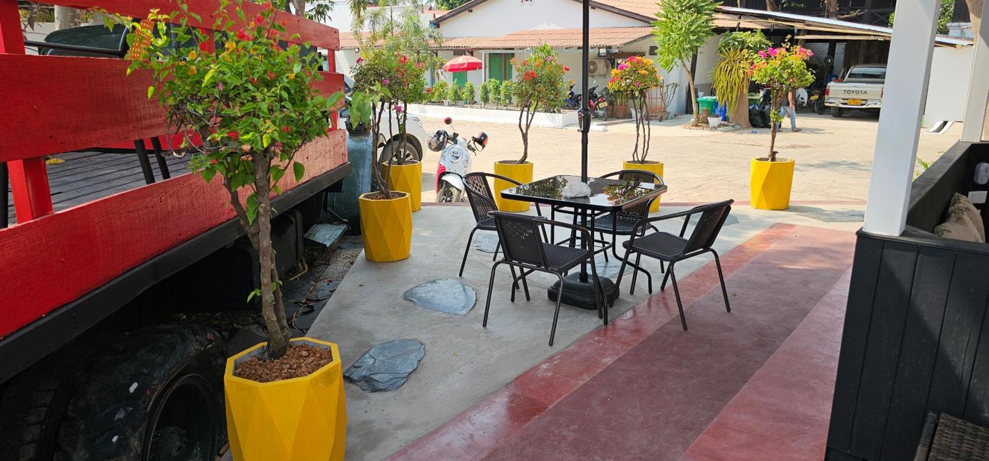 Sabaidee Guesthouse Luang Prabang Exteriör bild