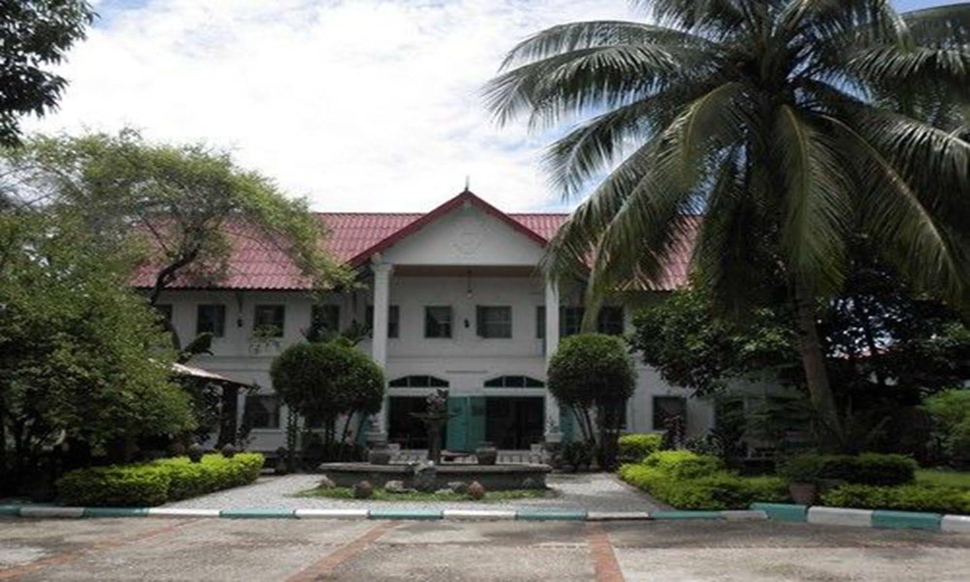 Sabaidee Guesthouse Luang Prabang Exteriör bild