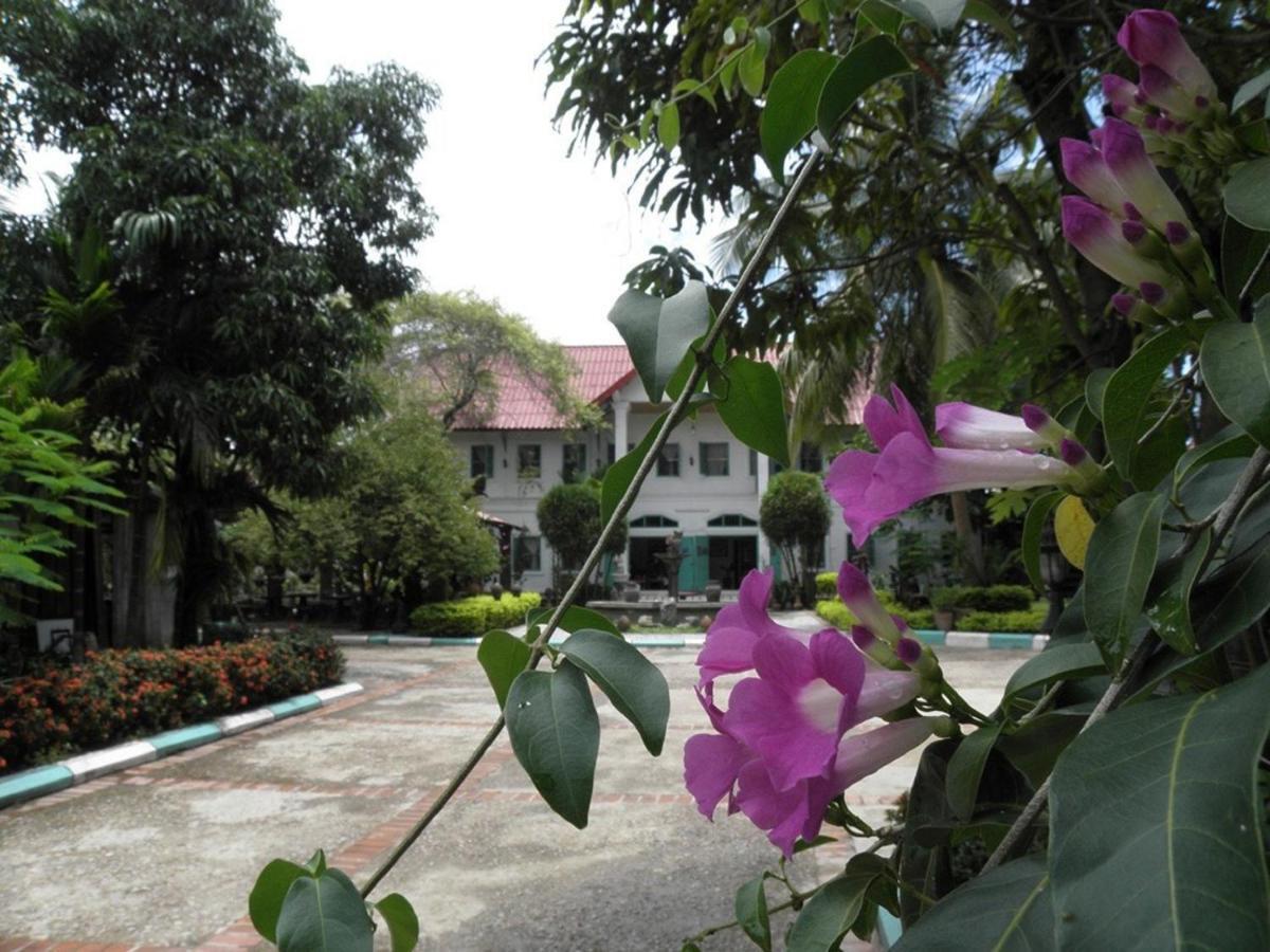 Sabaidee Guesthouse Luang Prabang Exteriör bild